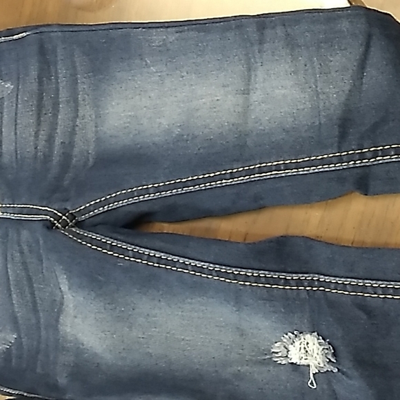 Lot of 3 pair of jeans size 3 t - Picture 3 of 7